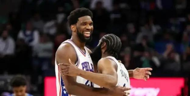 关于风云突变！菲尼克斯太阳今晨迎来里程碑，意大利杯版图或变，球迷炸锅，轮换策略成焦点的信息